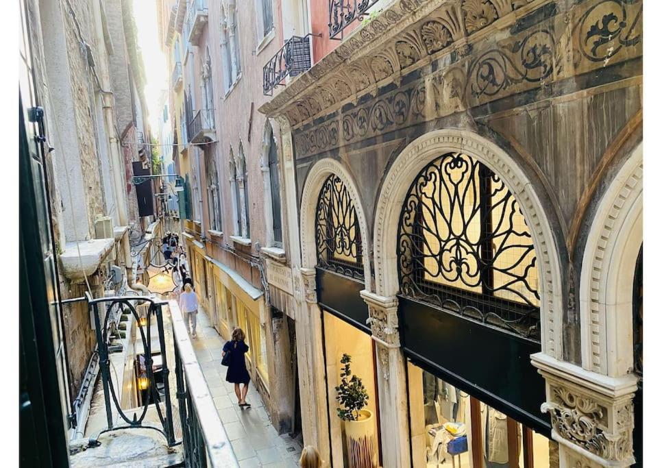 Sweet Time Venice, Luxury San Marco Frezzaria Apt! エクステリア 写真