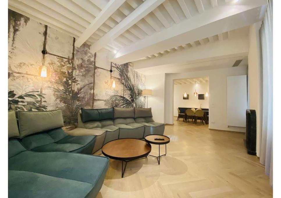 Sweet Time Venice, Luxury San Marco Frezzaria Apt! エクステリア 写真