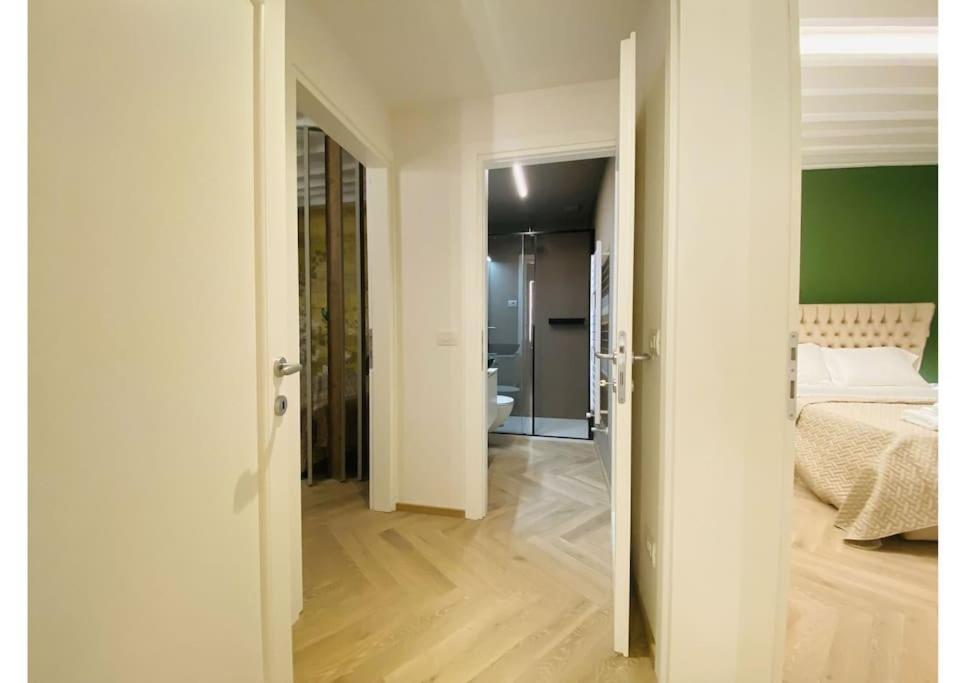 Sweet Time Venice, Luxury San Marco Frezzaria Apt! エクステリア 写真