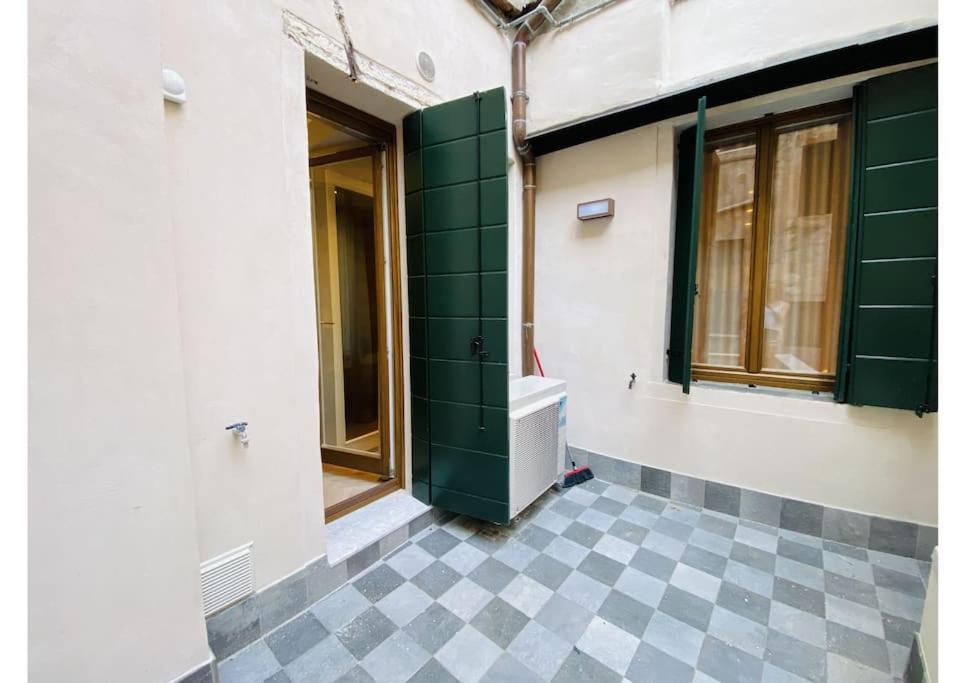 Sweet Time Venice, Luxury San Marco Frezzaria Apt! エクステリア 写真