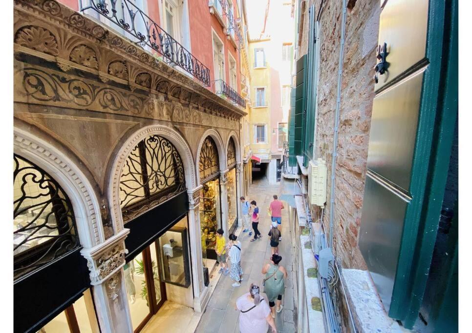 Sweet Time Venice, Luxury San Marco Frezzaria Apt! エクステリア 写真